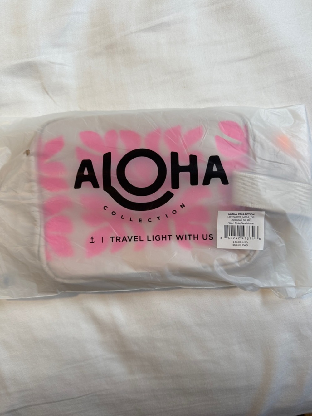 NWT Aloha Collection Git Kit Appliqué Big Show neon pink and sandstone